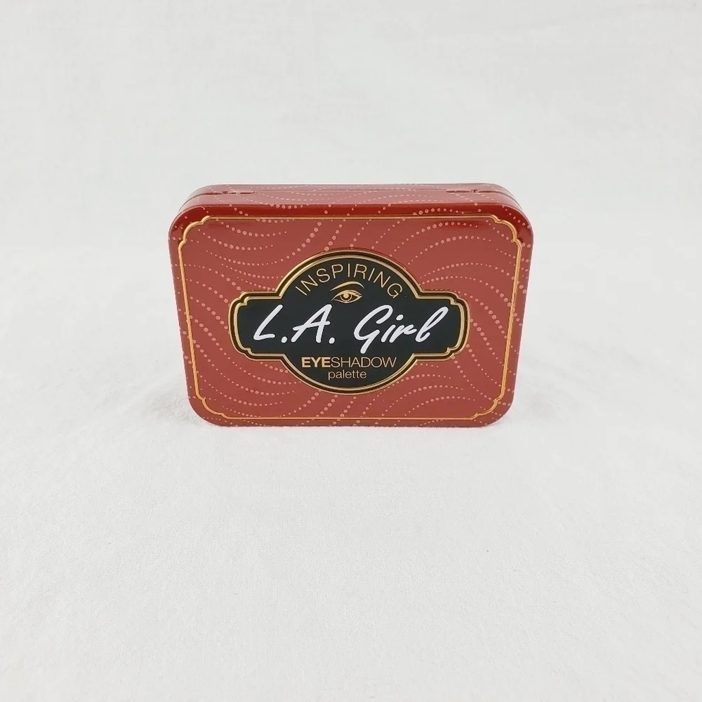 L.A girl inspiring eyeshadow palette